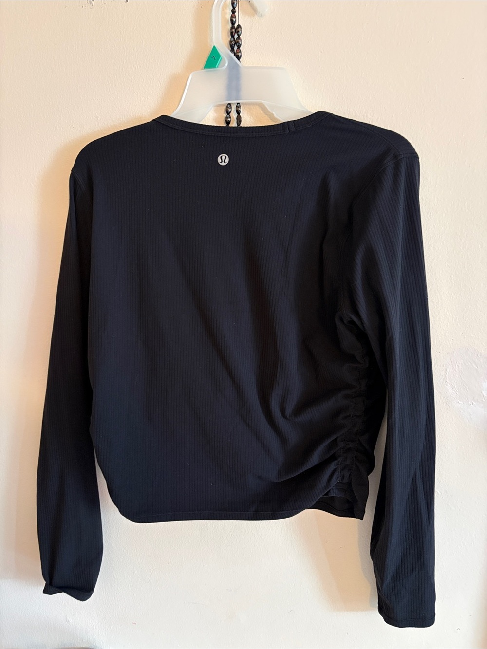 lululemon athletica Women's Black Long-Sleeve Ribbed Top Midium